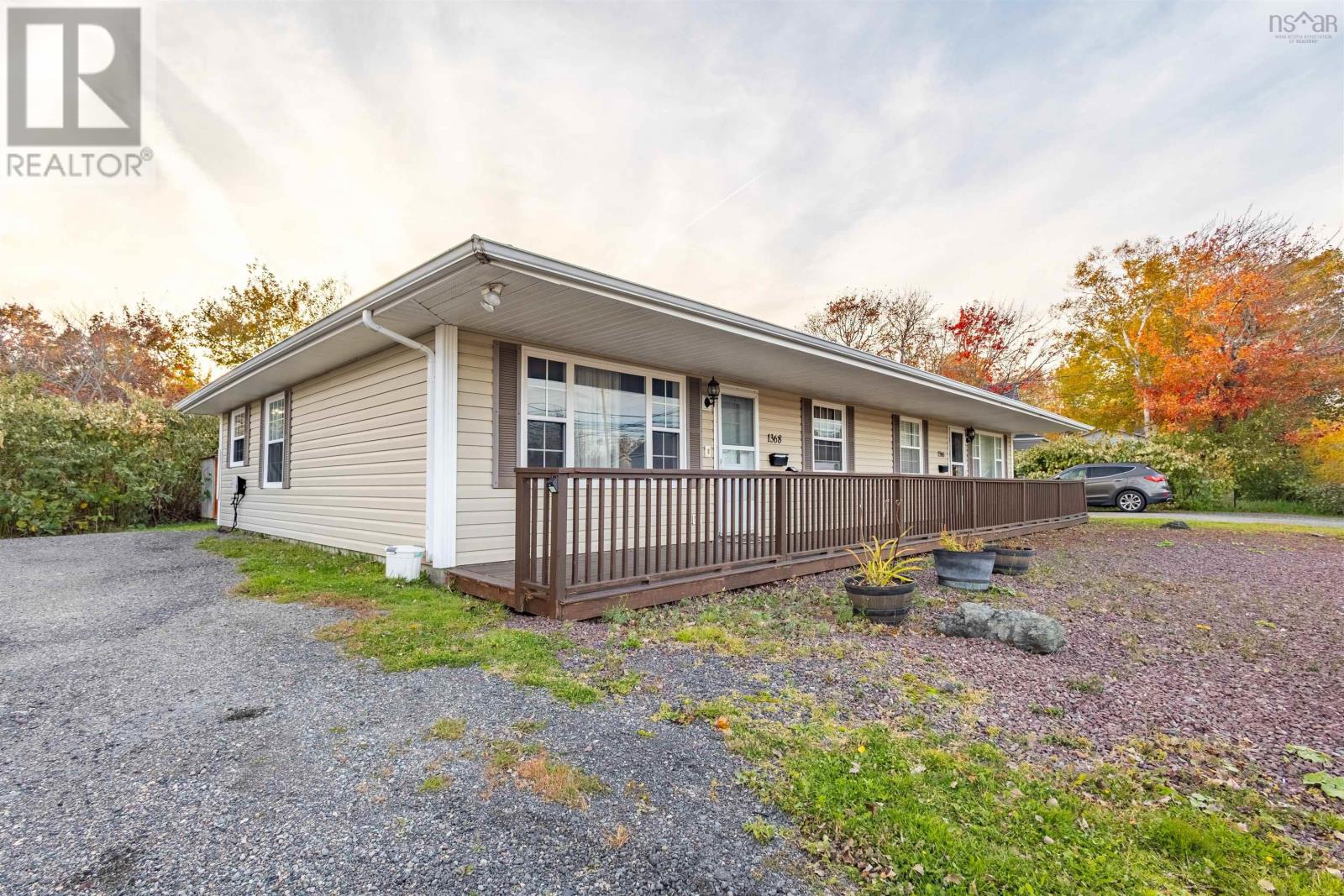 1366 George Street      B1p 1n2 Street, Sydney, Nova Scotia  B1P 1N2 - Photo 3 - 202626378