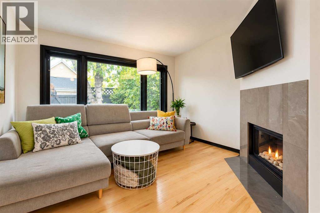 1940 Broadview Road NW, Calgary, Alberta  T2N 3H7 - Photo 15 - A2349196