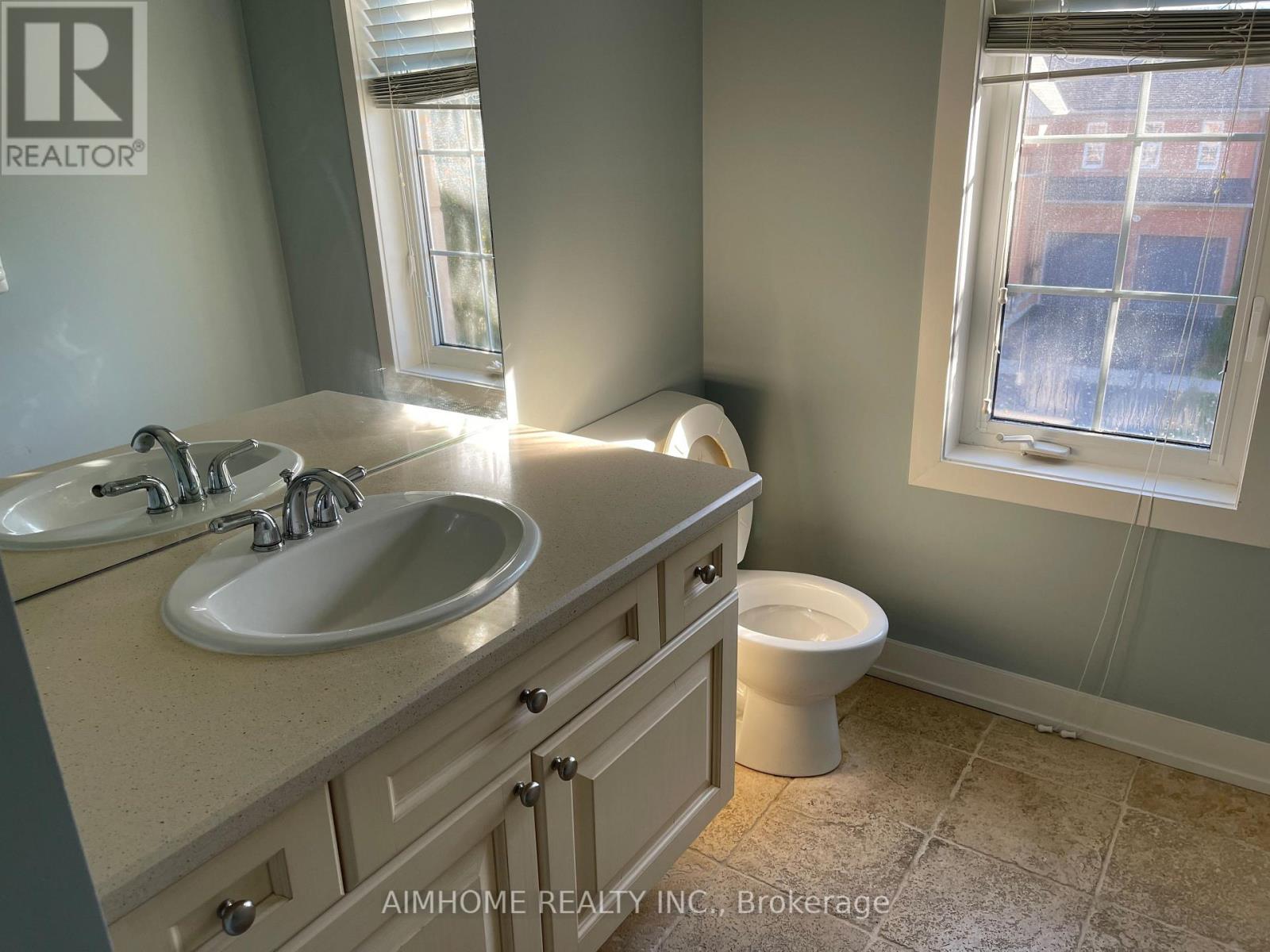 Room 1 - 16 Hearthside Avenue, Richmond Hill, Ontario L4E 5E7 - Photo 12 - N14104940
