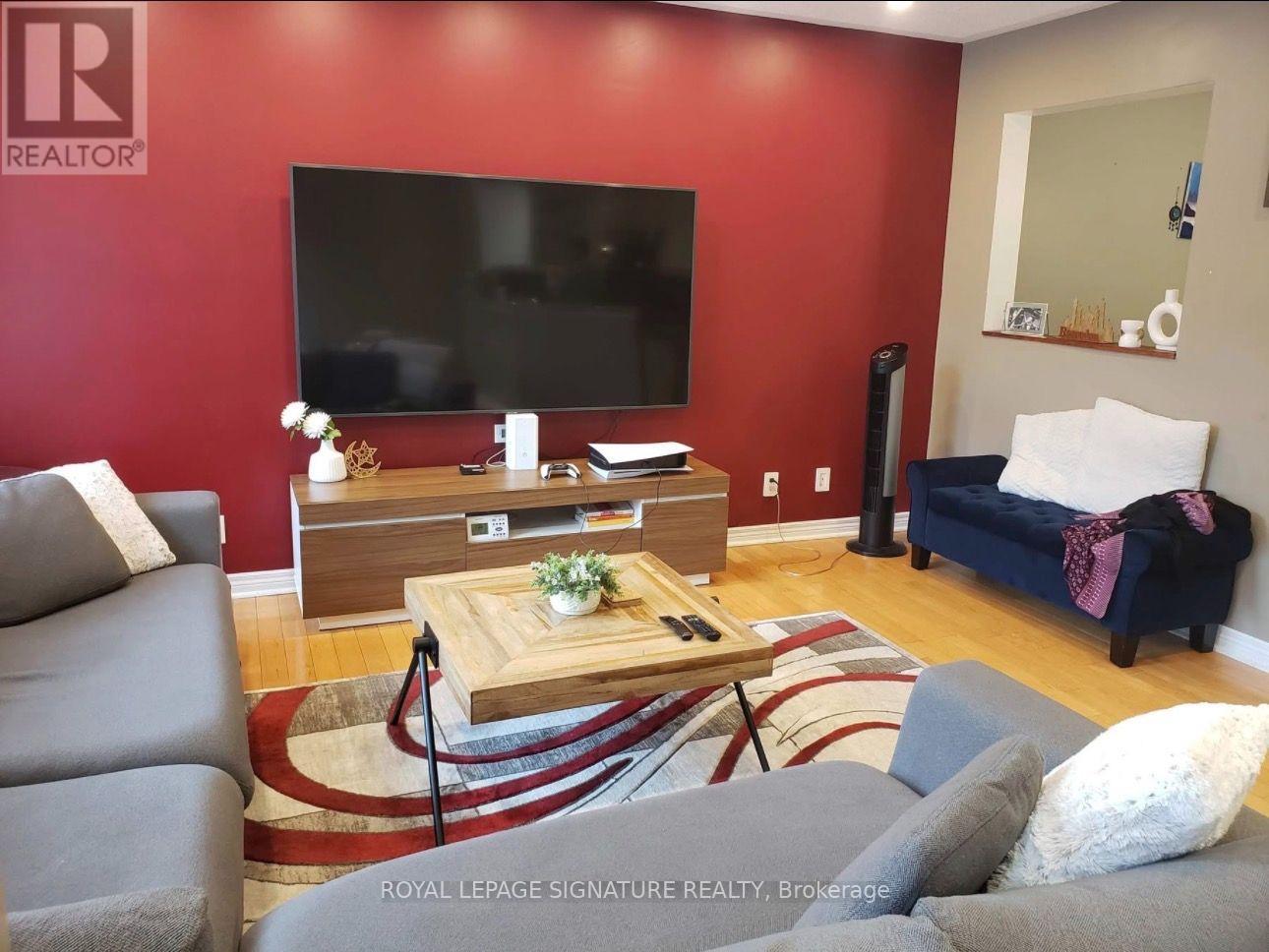 Upper - 5316 Marblewood Drive, Mississauga (East Credit), Ontario  L5V 2K8 - Photo 4 - W14104916