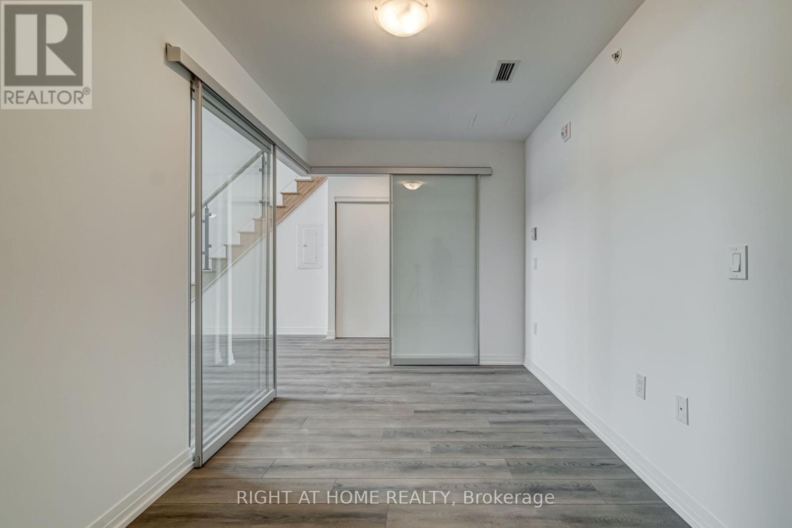 105 - 408 Brown's Line, Toronto (Alderwood), Ontario  M8W 3T8 - Photo 14 - W14104928