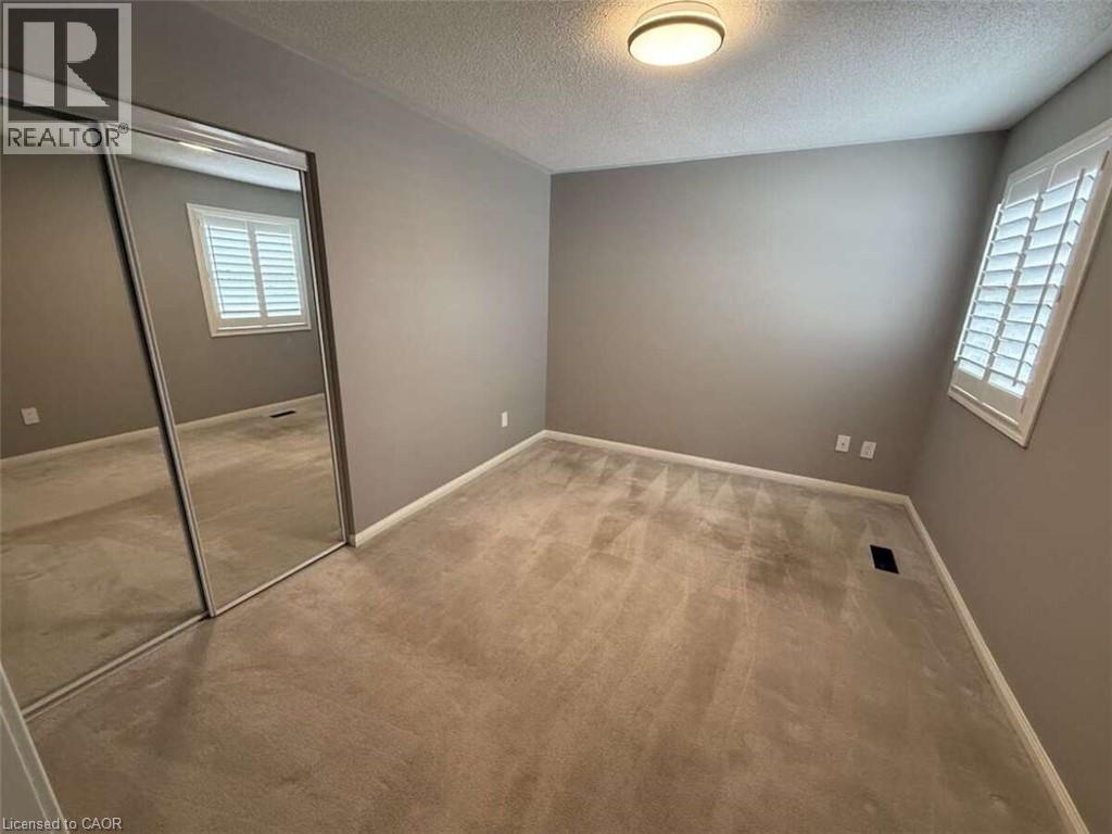 5673 Roseville Court, Burlington, Ontario  L7L 6V4 - Photo 29 - 40873227