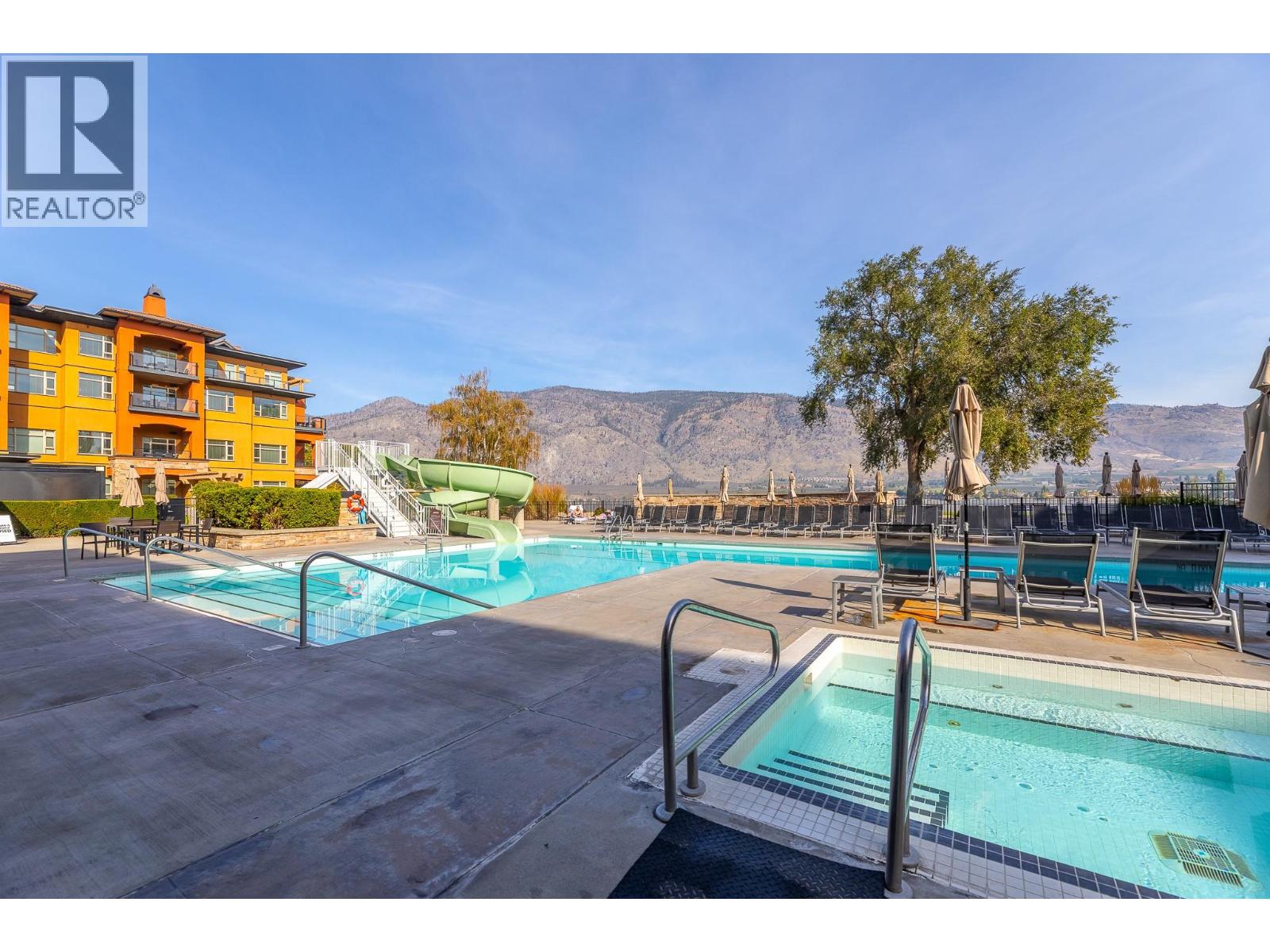 15 PARK Place Unit# 209