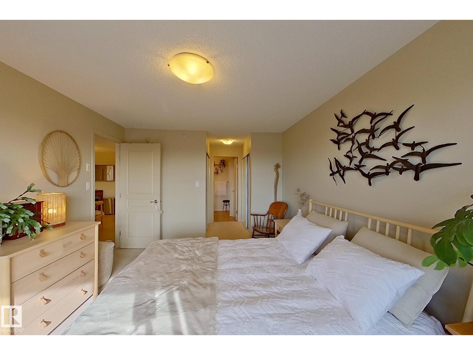 #328 16035 132 ST NW