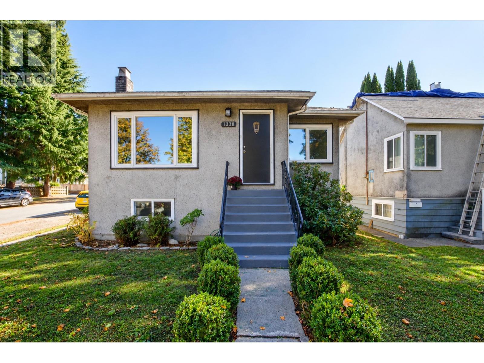 1338 E 37th Avenue, Vancouver, British Columbia  V5W 1G5 - Photo 2 - R3177667