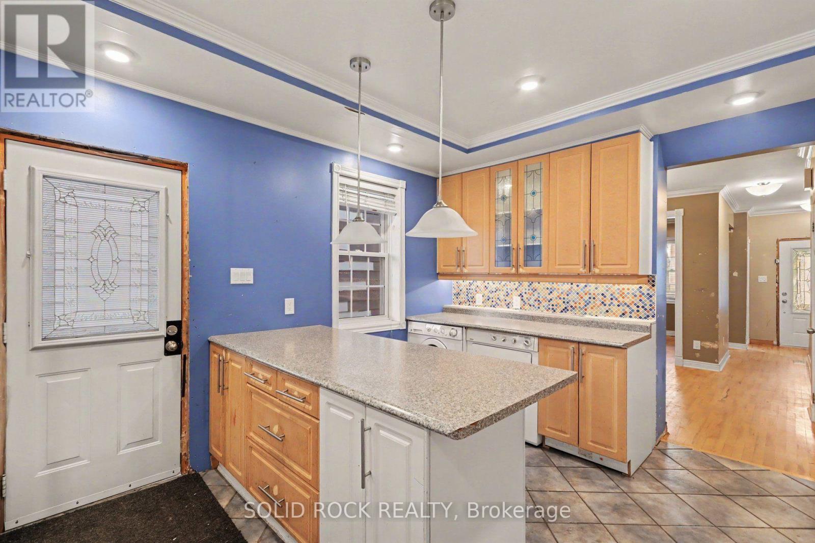 127 Pamilla Street, Ottawa, Ontario  K1S 3K9 - Photo 10 - X14104960