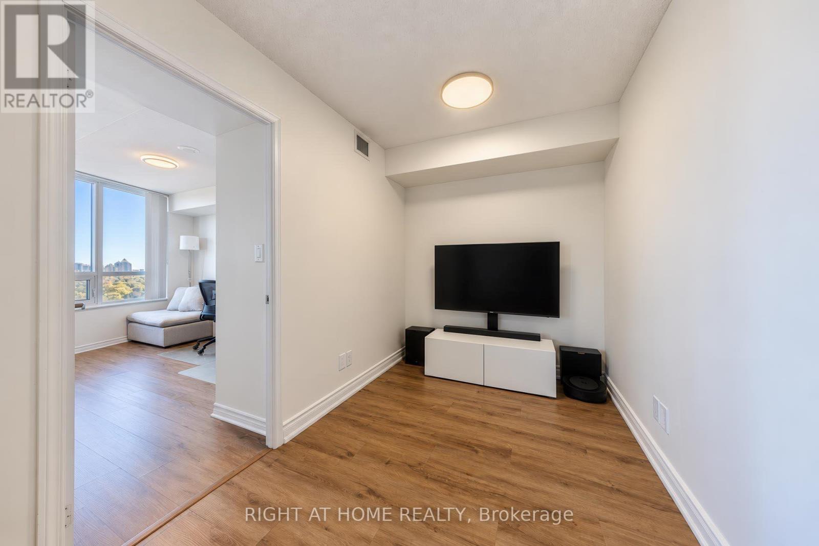 2022 - 35 Hollywood Avenue, Toronto, Ontario  M2N 0A9 - Photo 19 - C14102474