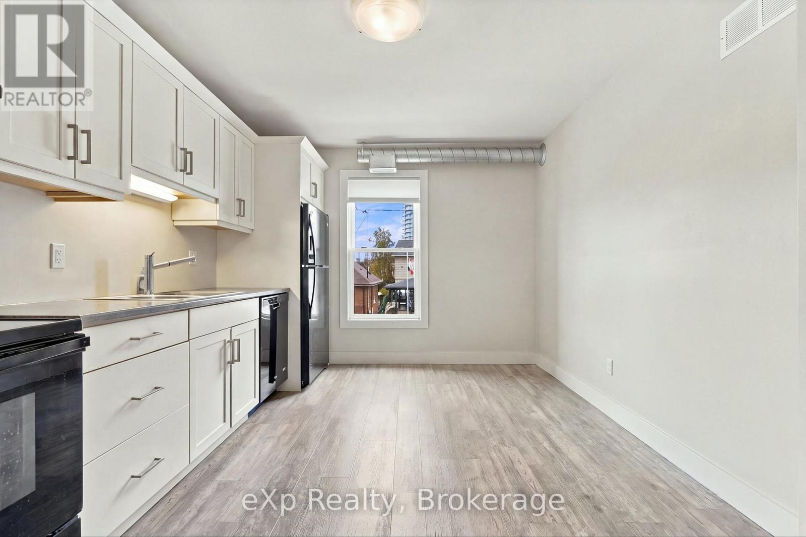 B - 34 Duke Street, Guelph (St. Patrick's Ward), Ontario  N1E 5K9 - Photo 22 - X14104954