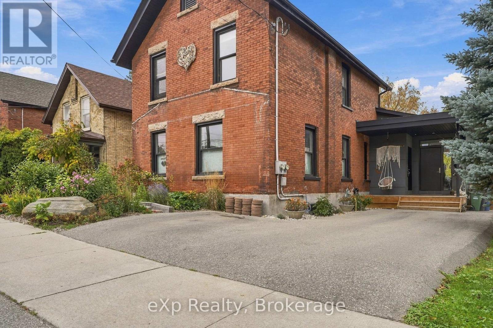 B - 34 Duke Street, Guelph (St. Patrick's Ward), Ontario  N1E 5K9 - Photo 4 - X14104954