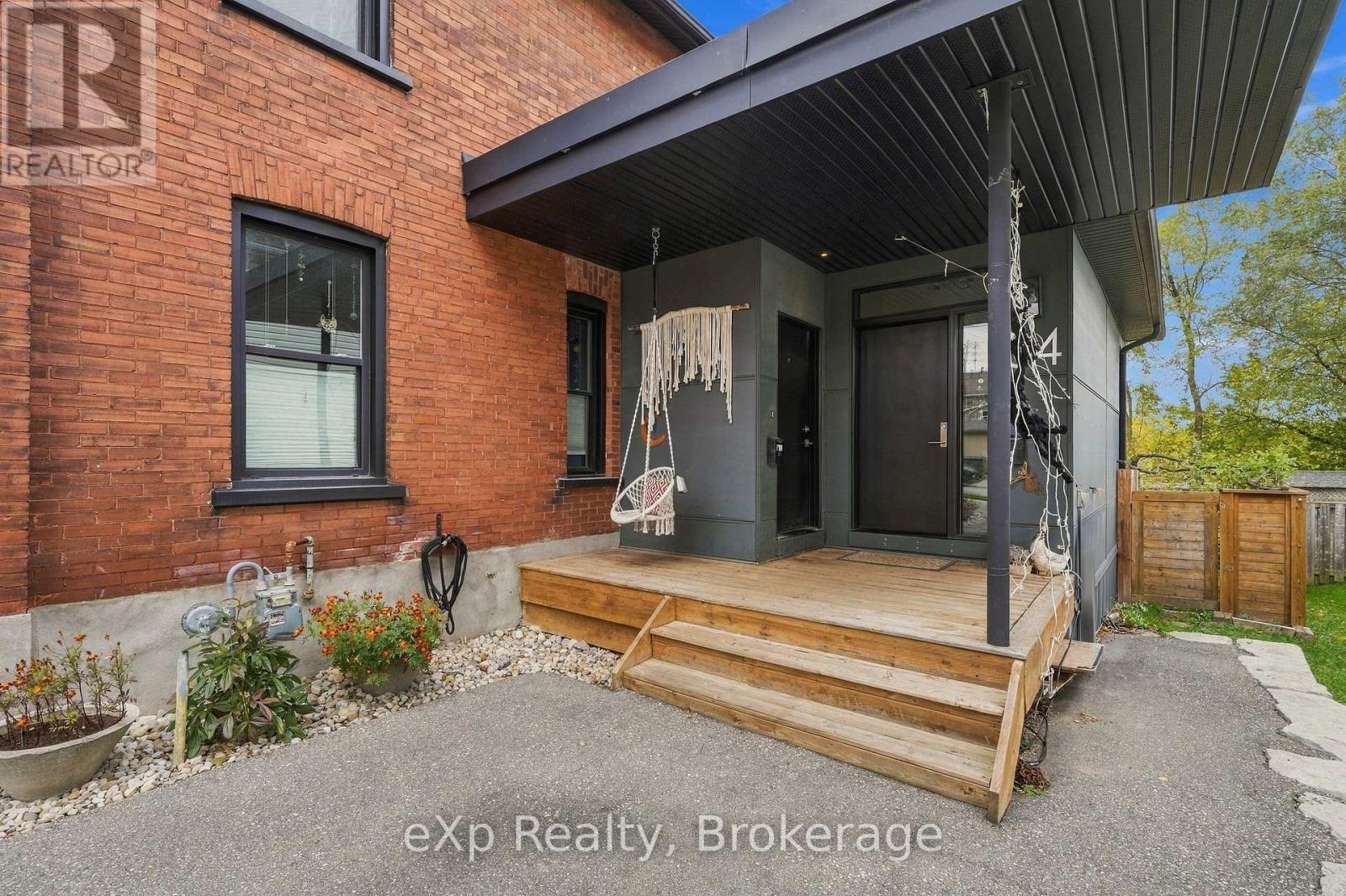 B - 34 Duke Street, Guelph (St. Patrick's Ward), Ontario  N1E 5K9 - Photo 5 - X14104954