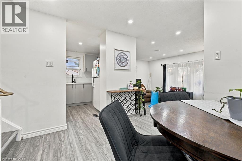 74 Homestead Place, Kitchener, Ontario  N2N 1Y8 - Photo 6 - 40872187