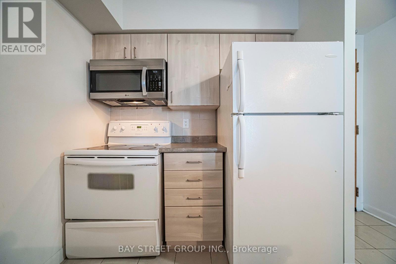2810 - 4978 Yonge Street, Toronto, Ontario M2N 5N7 - Photo 21 - C14105022