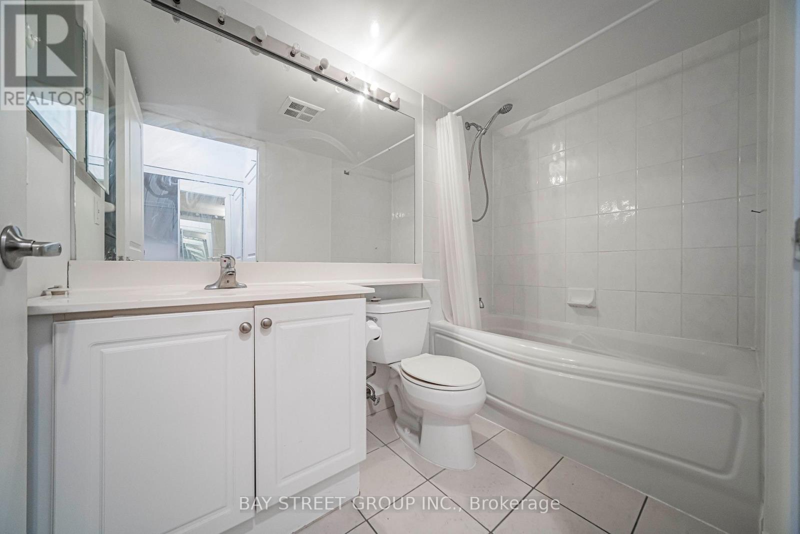 2810 - 4978 Yonge Street, Toronto, Ontario M2N 5N7 - Photo 33 - C14105022