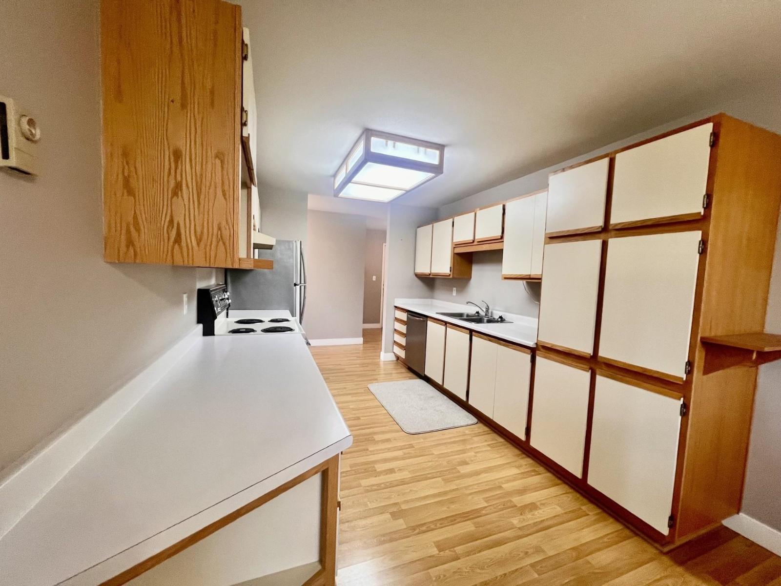 104 46966 YALE ROAD|Chilliwack Proper East
