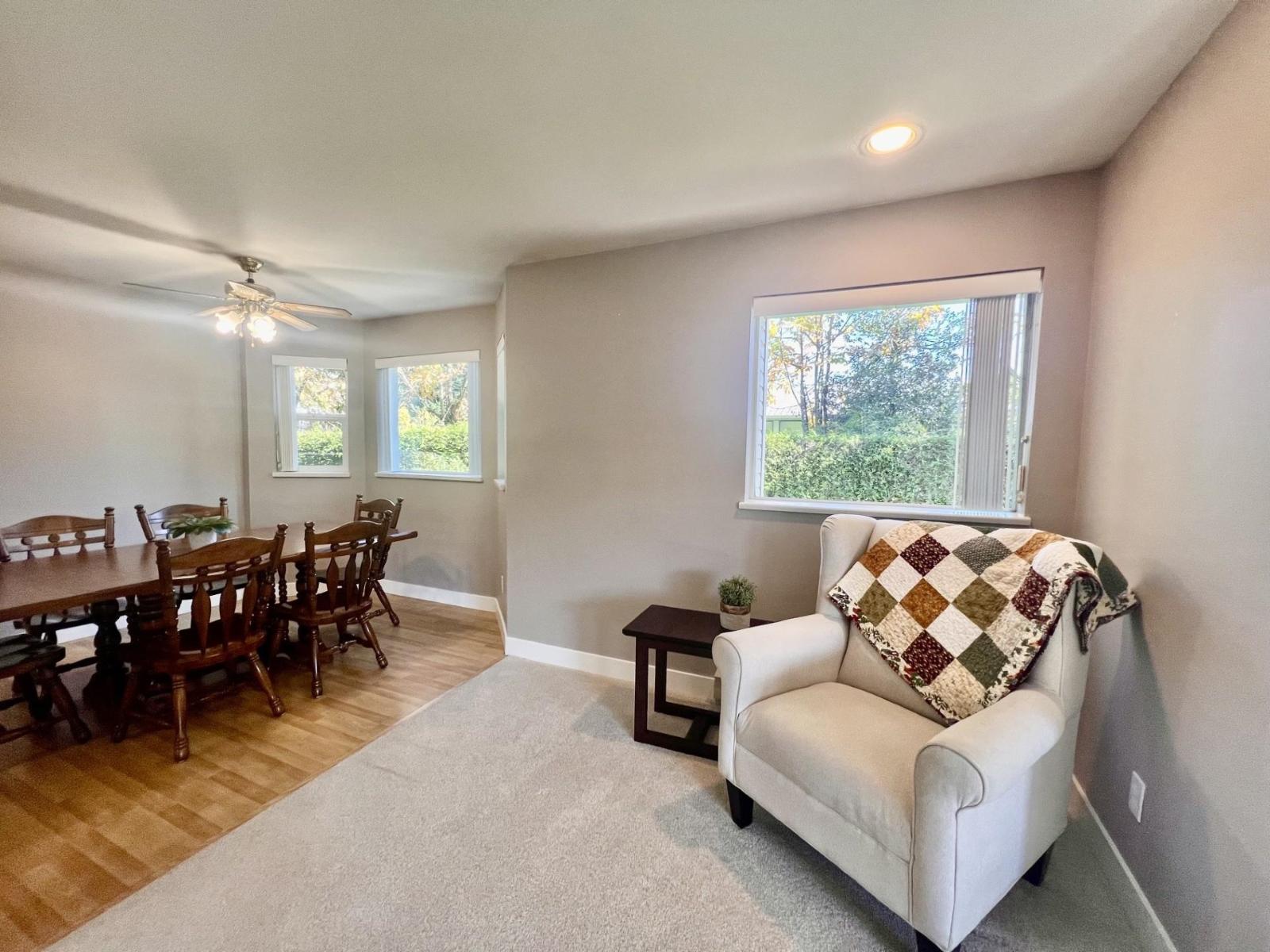 104 46966 YALE ROAD|Chilliwack Proper East