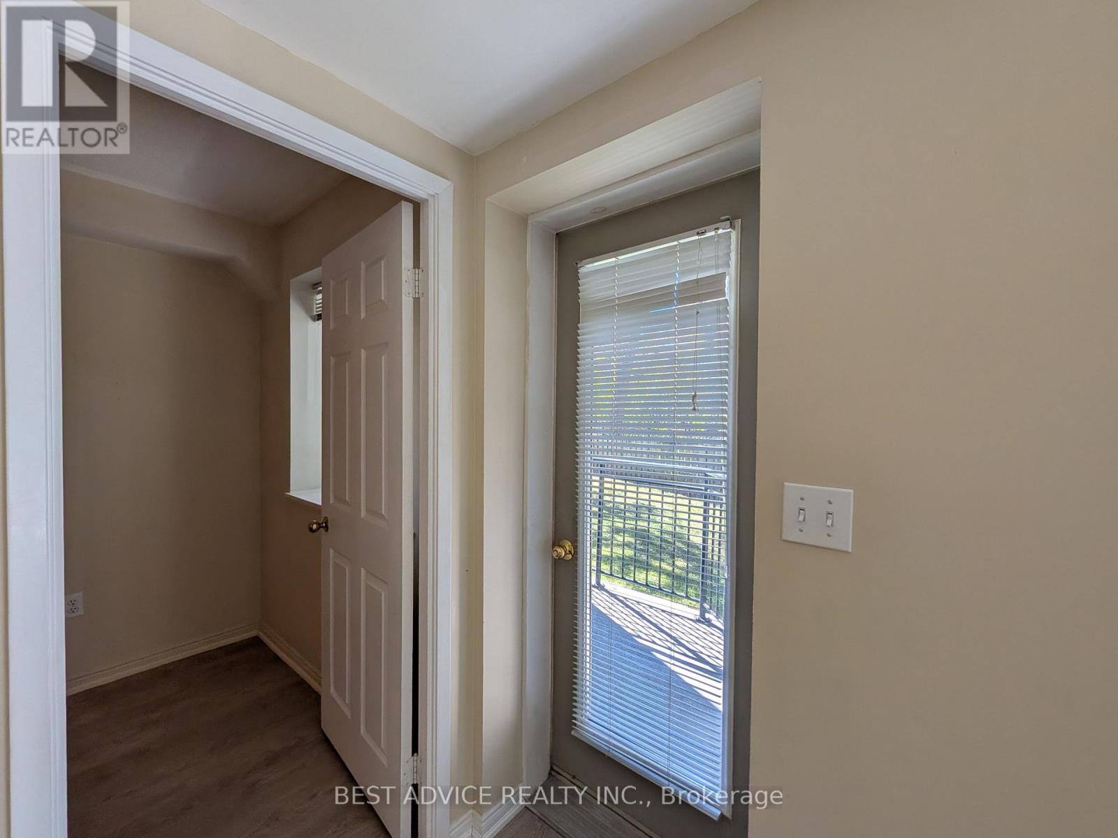 104 - 85 Wellington Street W, Aurora (Aurora Village), Ontario  L4G 2P2 - Photo 18 - N14104992