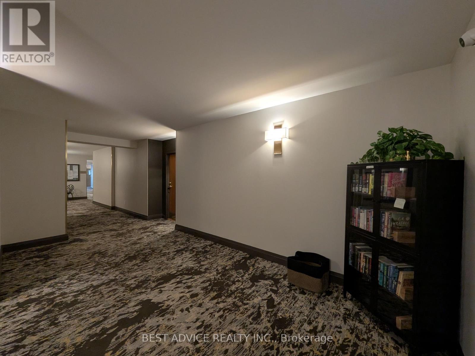 104 - 85 Wellington Street W, Aurora (Aurora Village), Ontario  L4G 2P2 - Photo 34 - N14104992