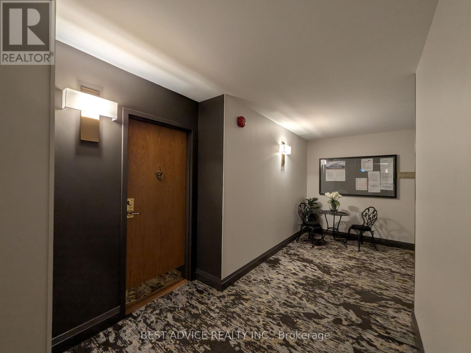 104 - 85 Wellington Street W, Aurora (Aurora Village), Ontario  L4G 2P2 - Photo 36 - N14104992