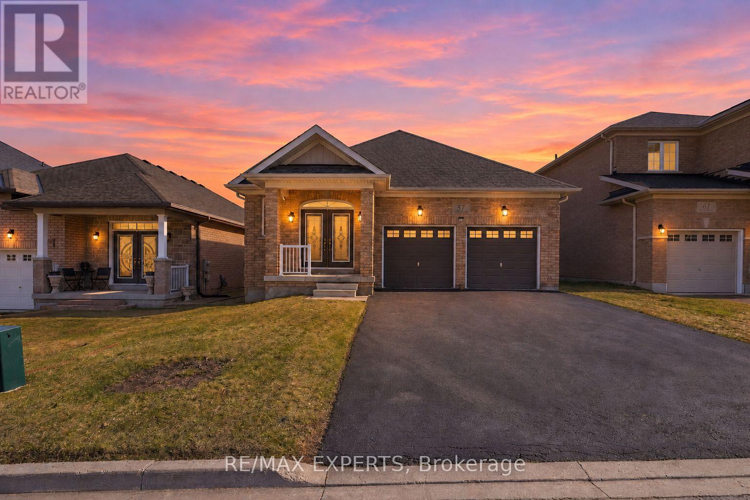 57 HOPKINS CRESCENT N, Bradford West Gwillimbury, Ontario