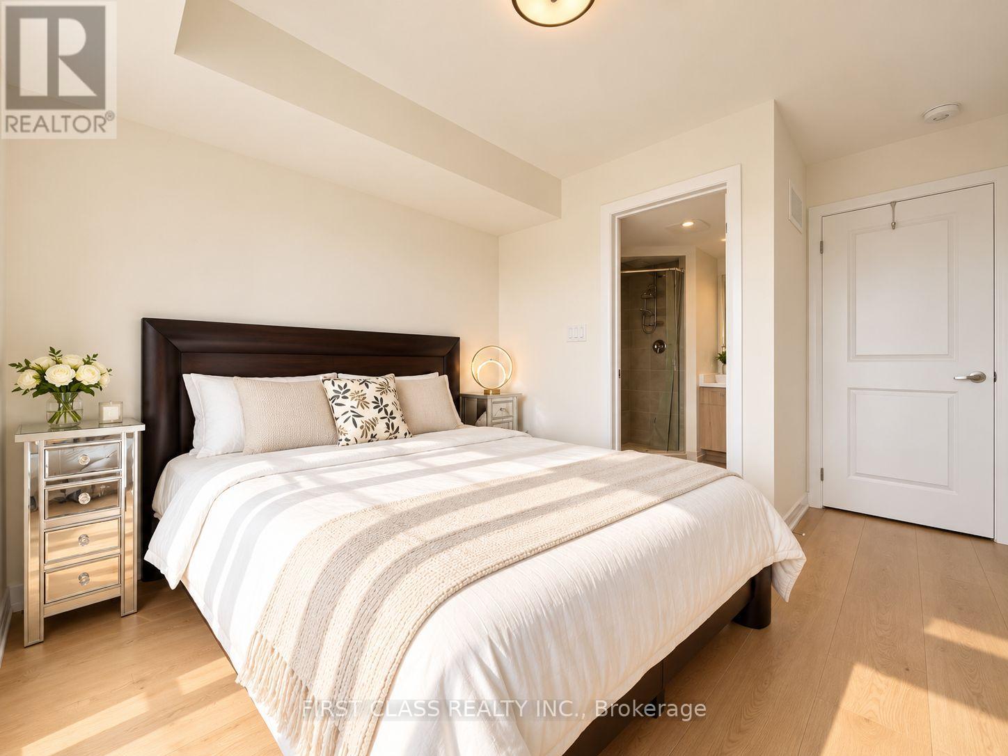11423 Leslie Street, Richmond Hill, Ontario  L4S 0N7 - Photo 12 - N14105024