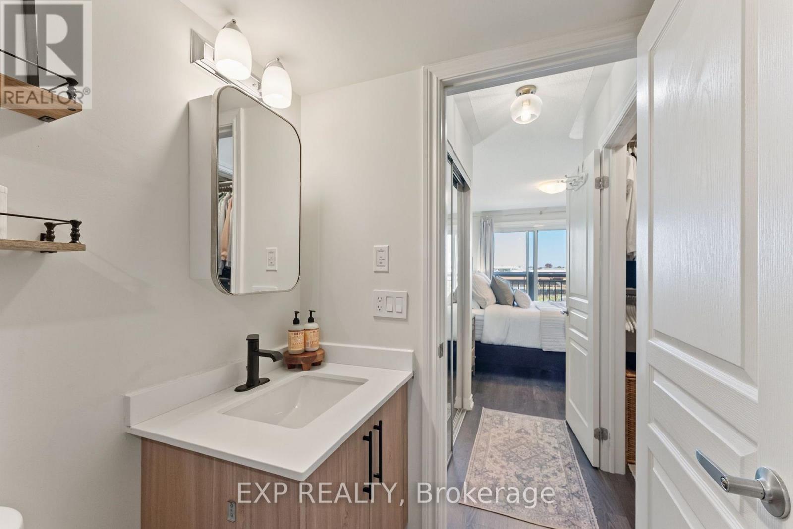 6 - 145 Long Branch Avenue, Toronto (Long Branch), Ontario  M8W 0A9 - Photo 16 - W14104968