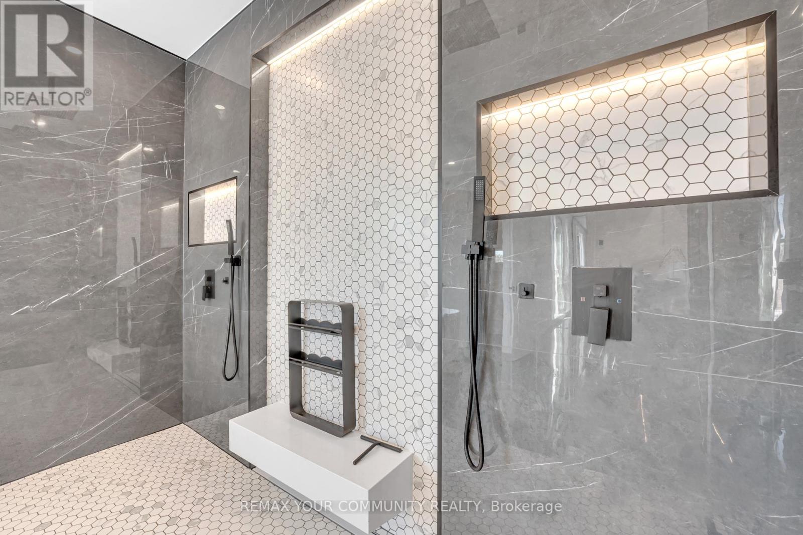 357 Glen Park Avenue, Toronto, Ontario  M6B 2E6 - Photo 32 - W14102804