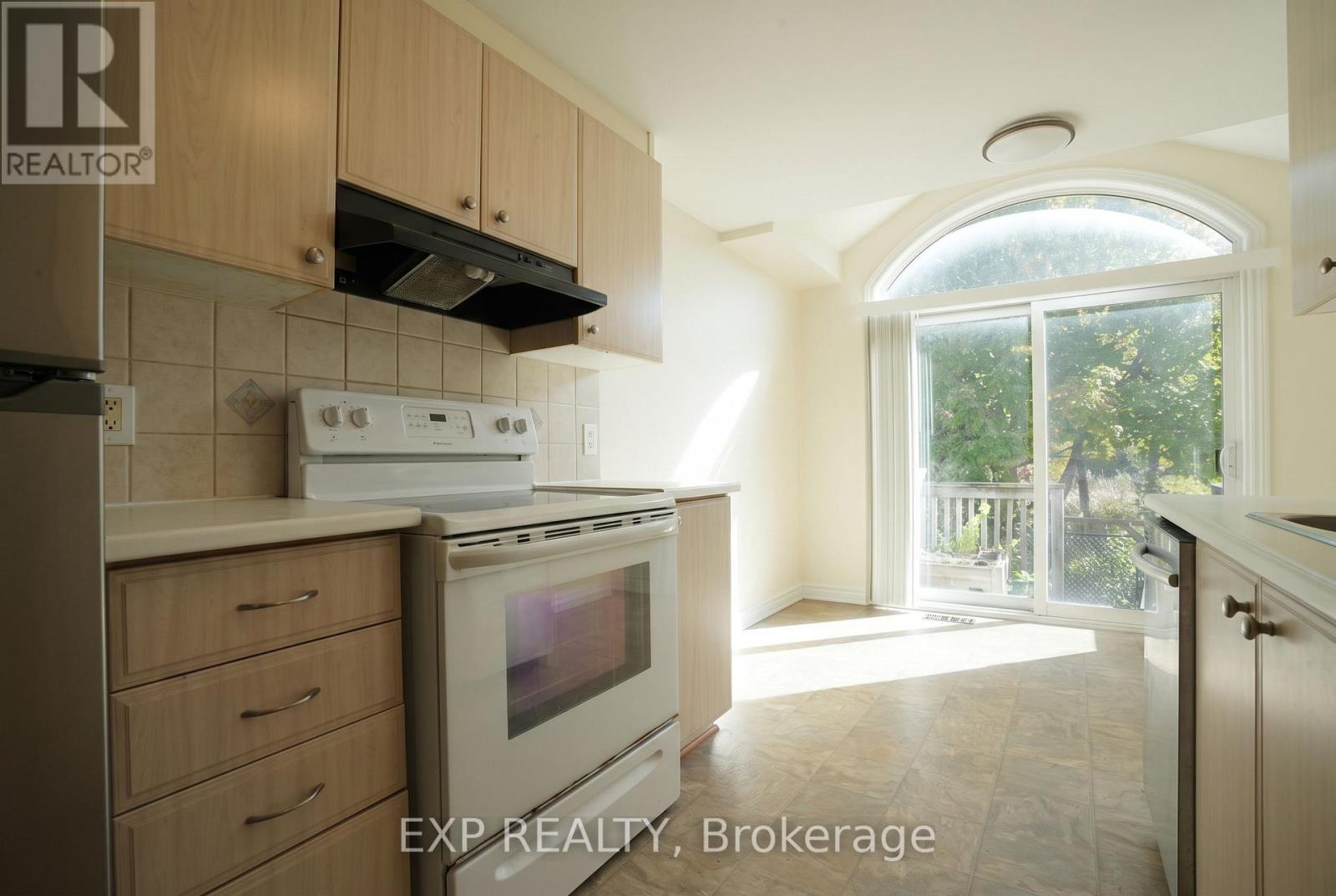 338 Forestbrook Street, Ottawa, Ontario  K2K 0B8 - Photo 15 - X14091508
