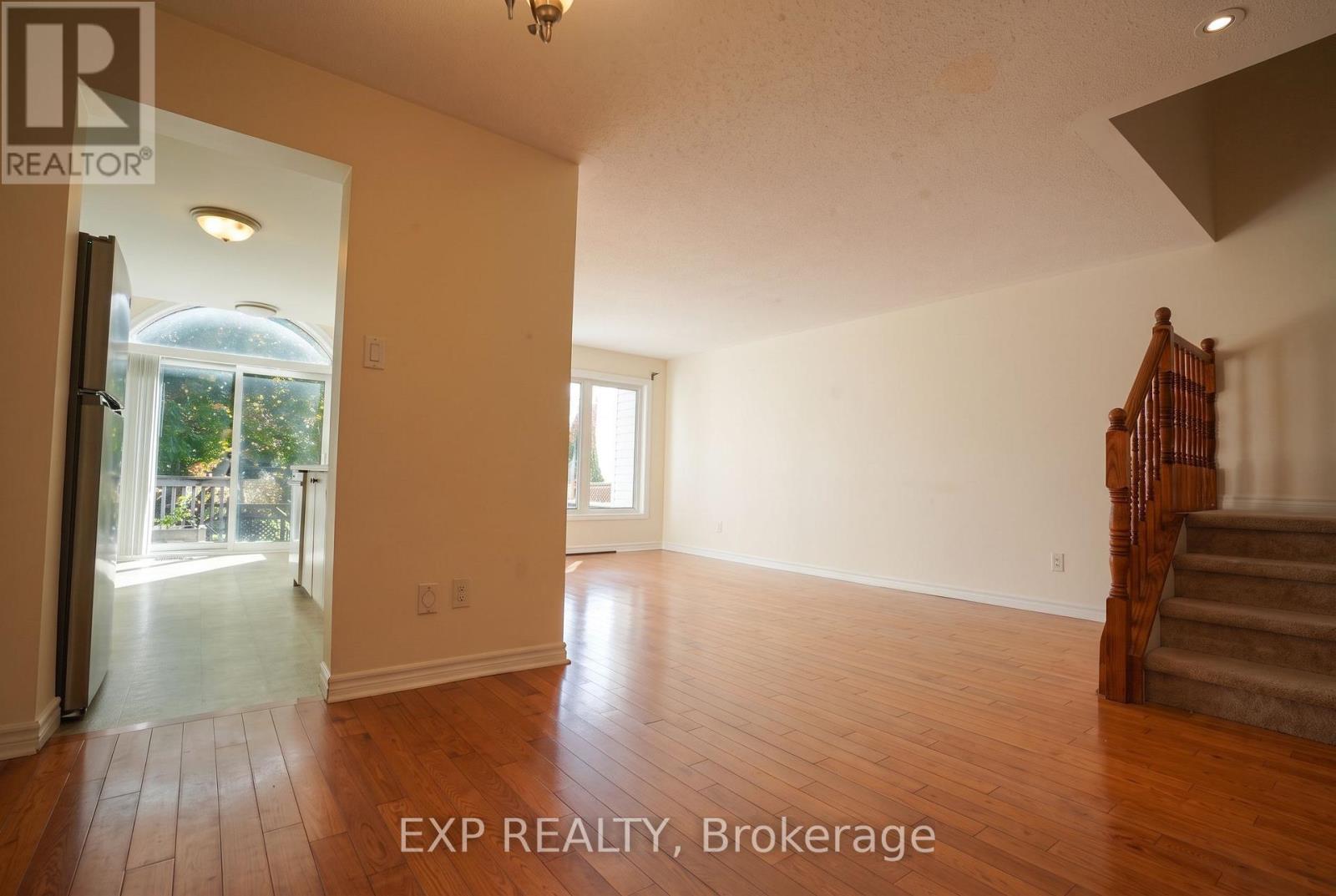 338 Forestbrook Street, Ottawa, Ontario  K2K 0B8 - Photo 23 - X14091508