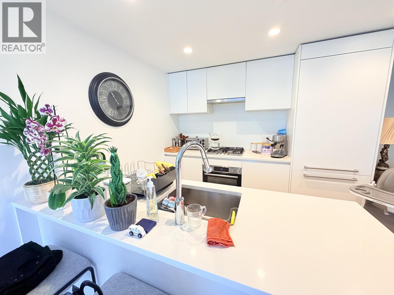 2509 652 Whiting Way, Coquitlam, British Columbia  V3J 0K3 - Photo 8 - R3176975