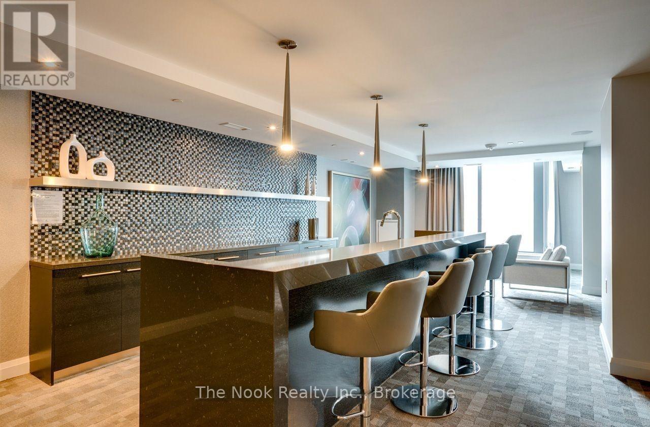 1728 - 525 Adelaide Street W, Toronto (Waterfront Communities), Ontario  M5V 0N7 - Photo 12 - C14105040