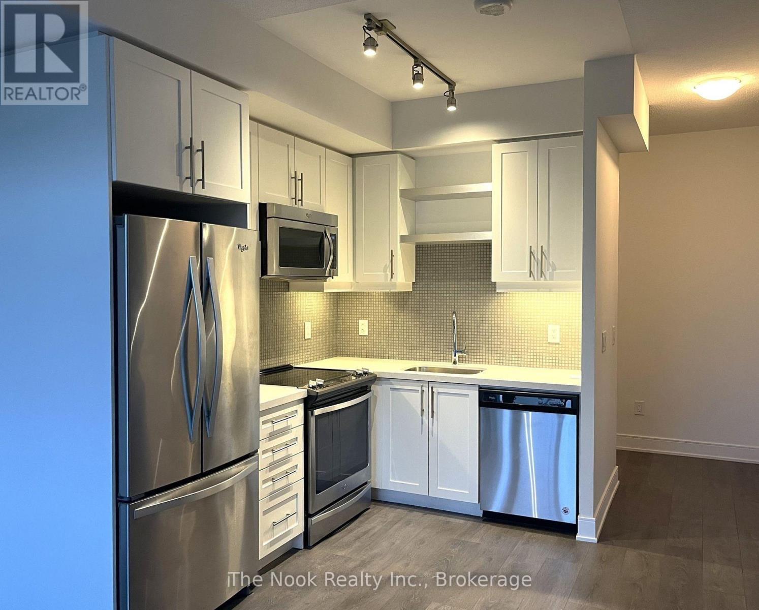 1728 - 525 Adelaide Street W, Toronto (Waterfront Communities), Ontario  M5V 0N7 - Photo 3 - C14105040