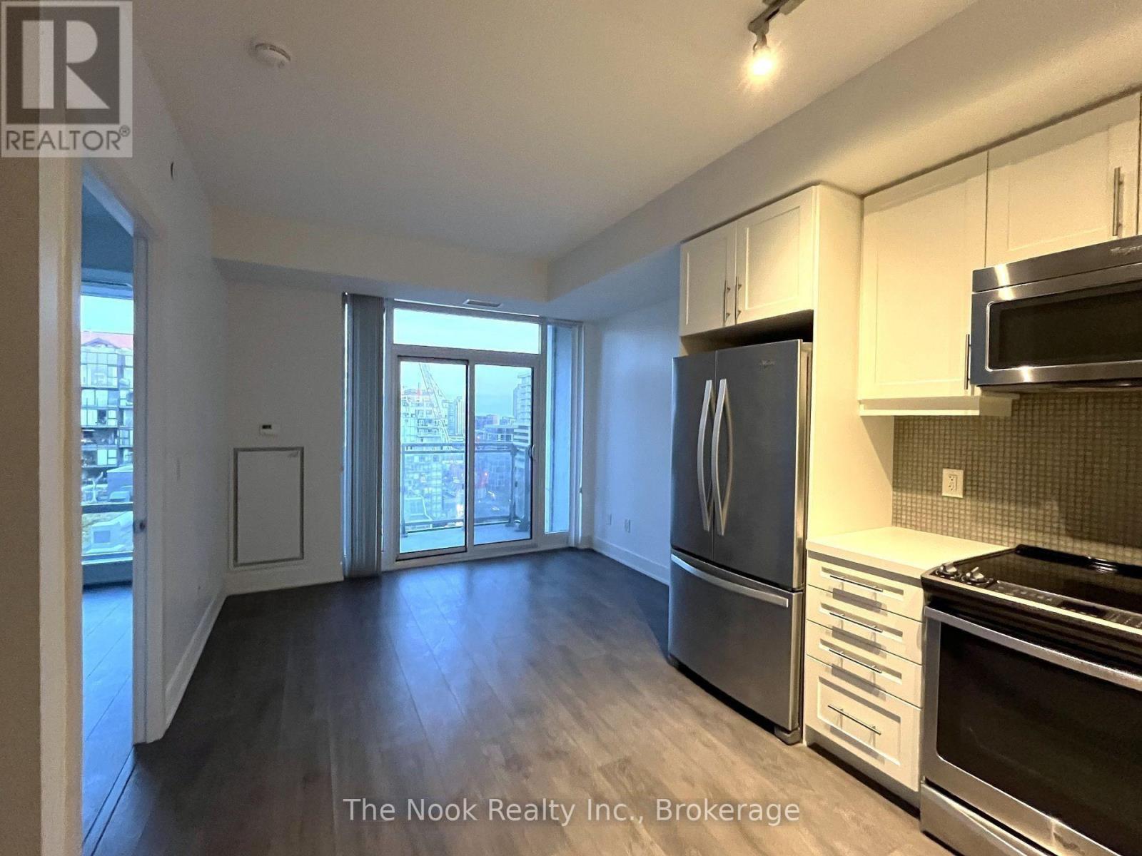 1728 - 525 Adelaide Street W, Toronto (Waterfront Communities), Ontario  M5V 0N7 - Photo 5 - C14105040