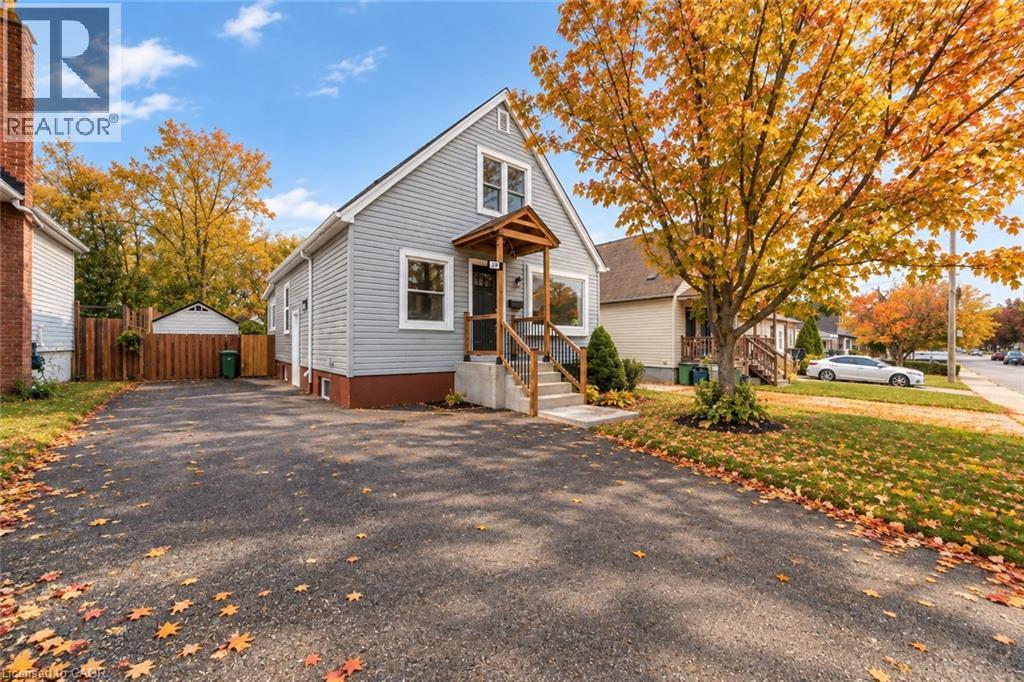 294 EAST 28TH Street, Hamilton, Ontario