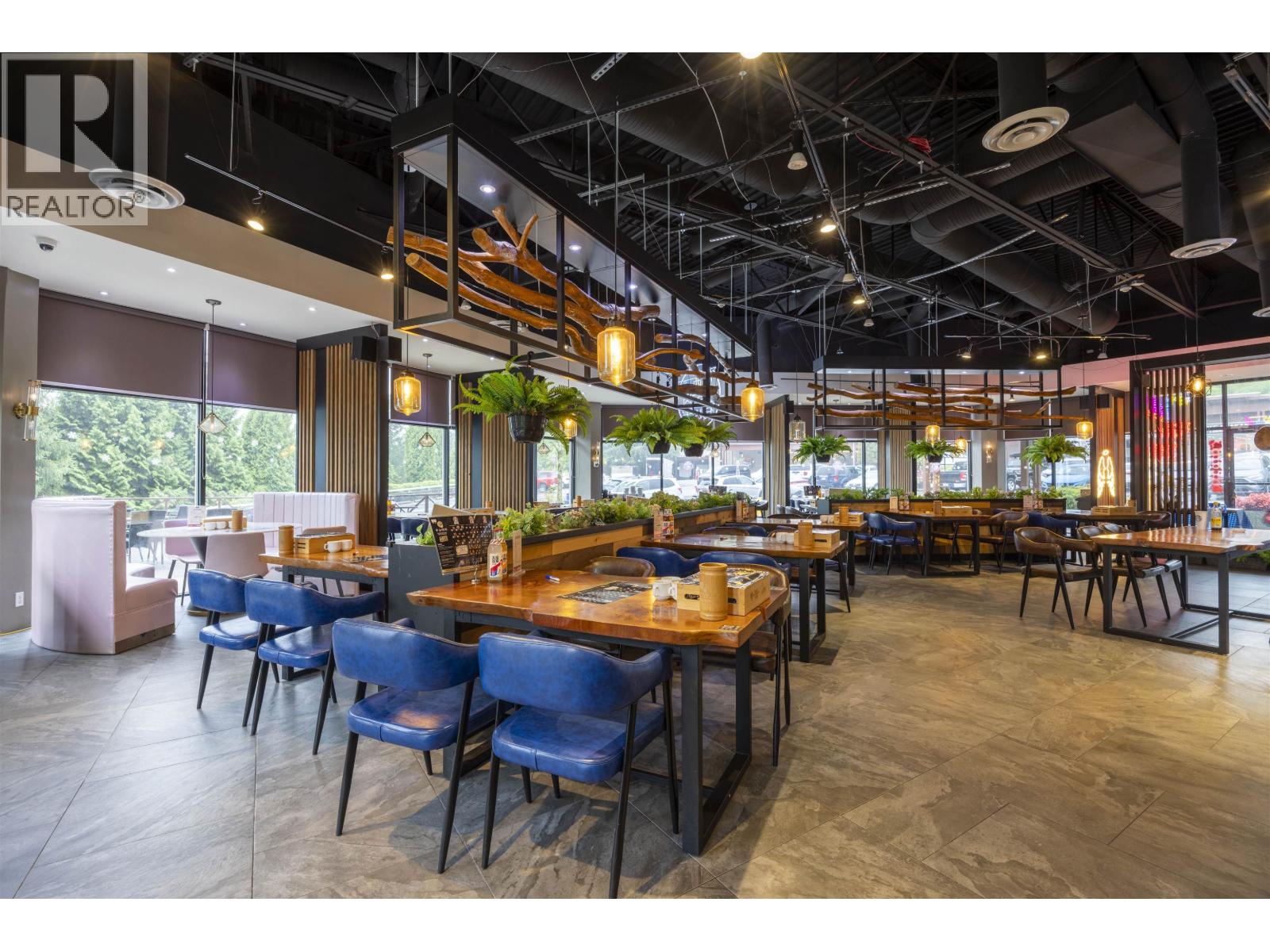 F1 1410 Parkway Boulevard, Coquitlam, British Columbia  V3E 3J7 - Photo 4 - C8083012