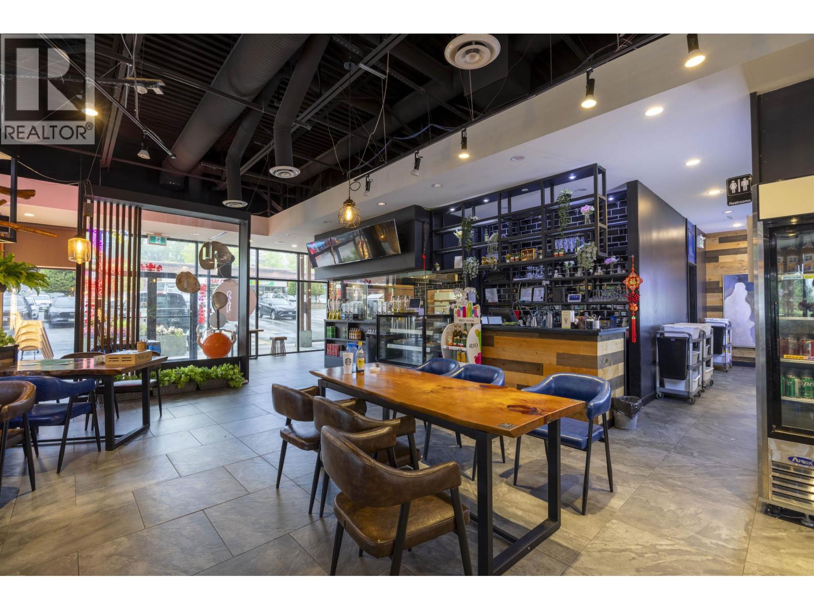 F1 1410 Parkway Boulevard, Coquitlam, British Columbia  V3E 3J7 - Photo 6 - C8083012