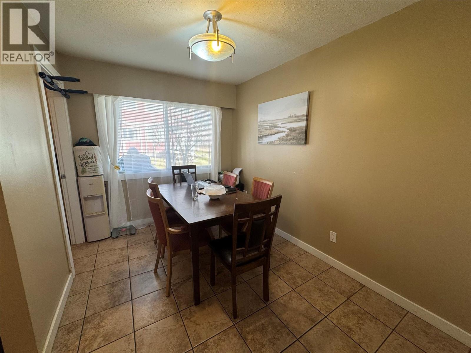 1716 Willowbrook Crescent Unit# 202