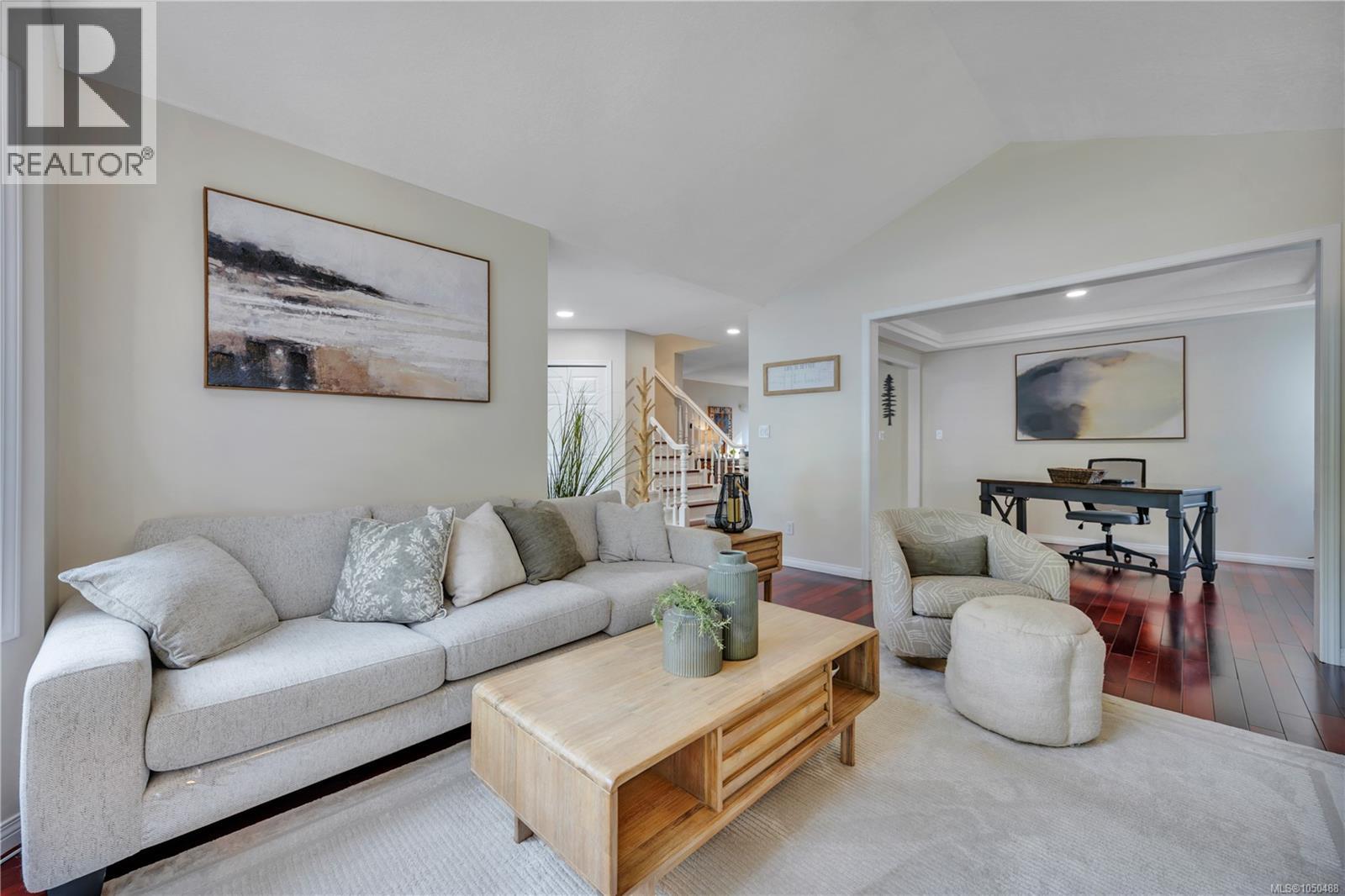 5911 Waldbank Rd