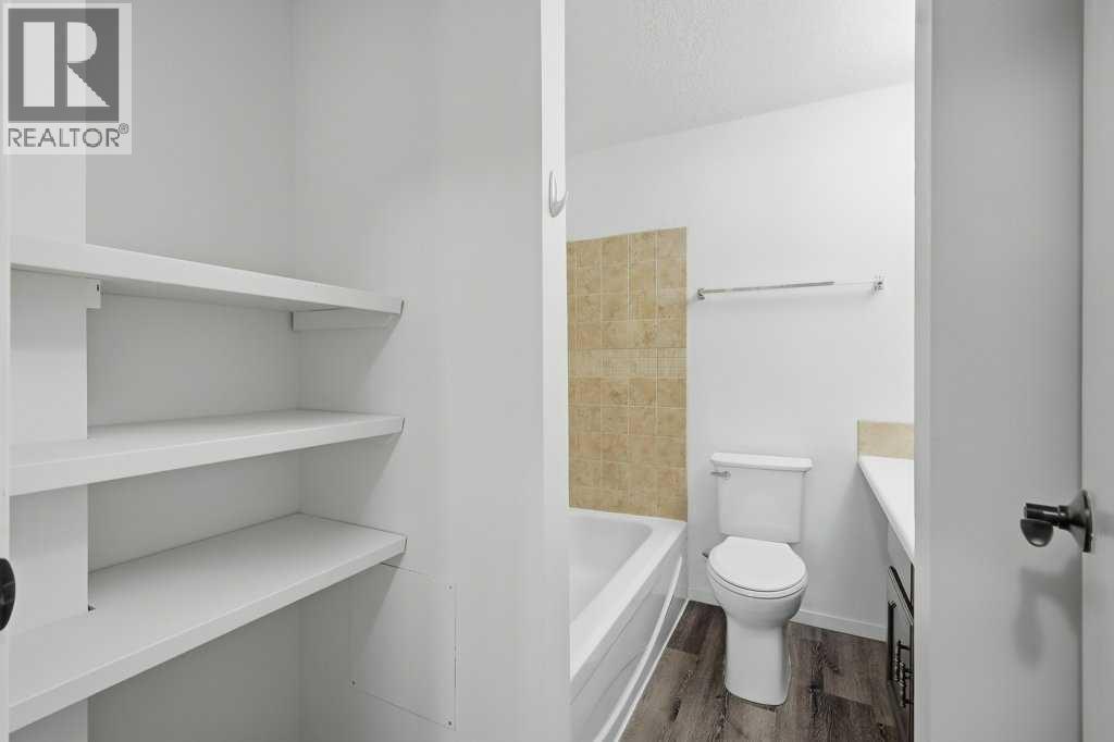 228, 54 Bell Street, Red Deer, Alberta  T4R 1M8 - Photo 16 - A2348409