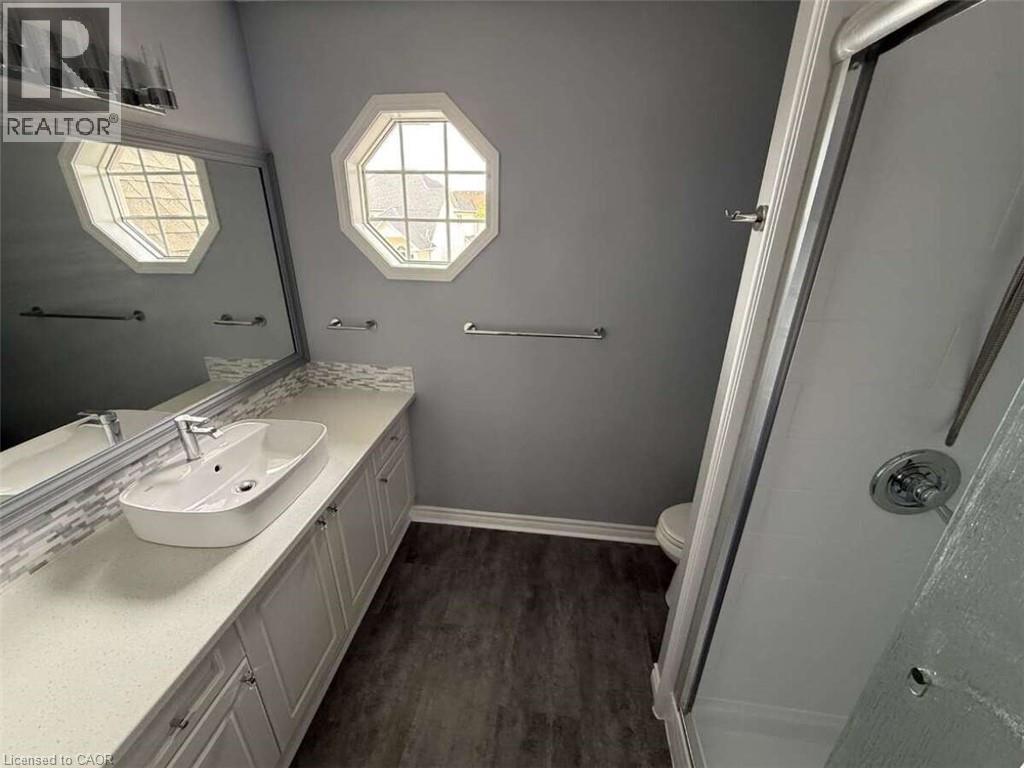 5673 Roseville Court, Burlington, Ontario  L7L 6V4 - Photo 32 - 40873227