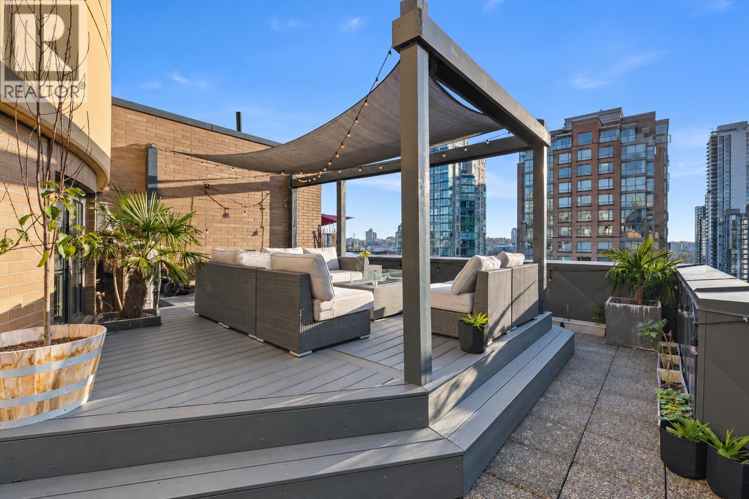 1704 488 Helmcken Street, Vancouver, British Columbia  V6B 6E4 - Photo 2 - R3177670