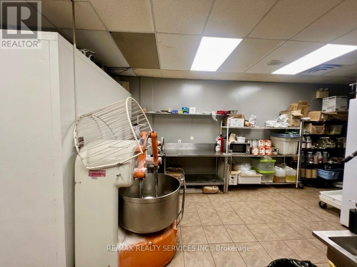 1561 Durham Regional 2 Highway, Clarington, Ontario  L1E 2G5 - Photo 11 - E14089664