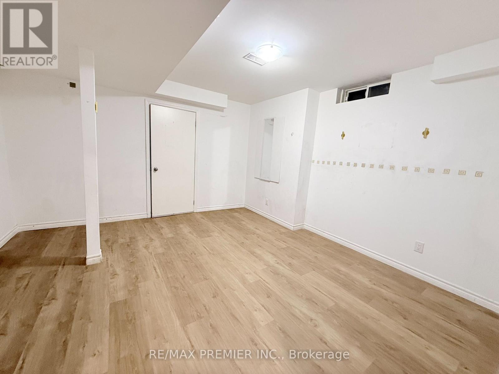 42 Education Road, Brampton, Ontario L6P 3R7 - Photo 8 - W13879260