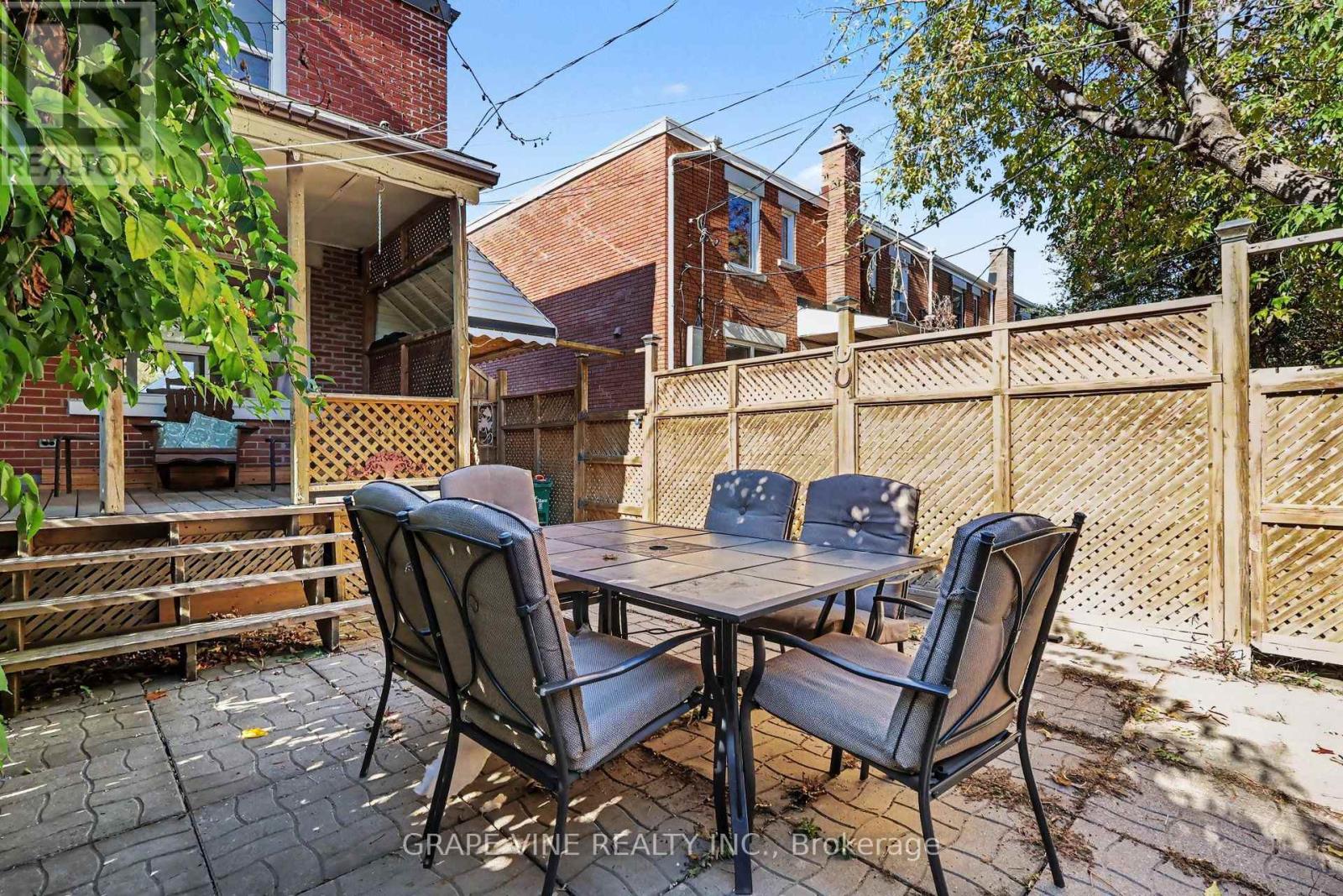 371 Larouche Street, Ottawa, Ontario  K1L 7L1 - Photo 19 - X14105090