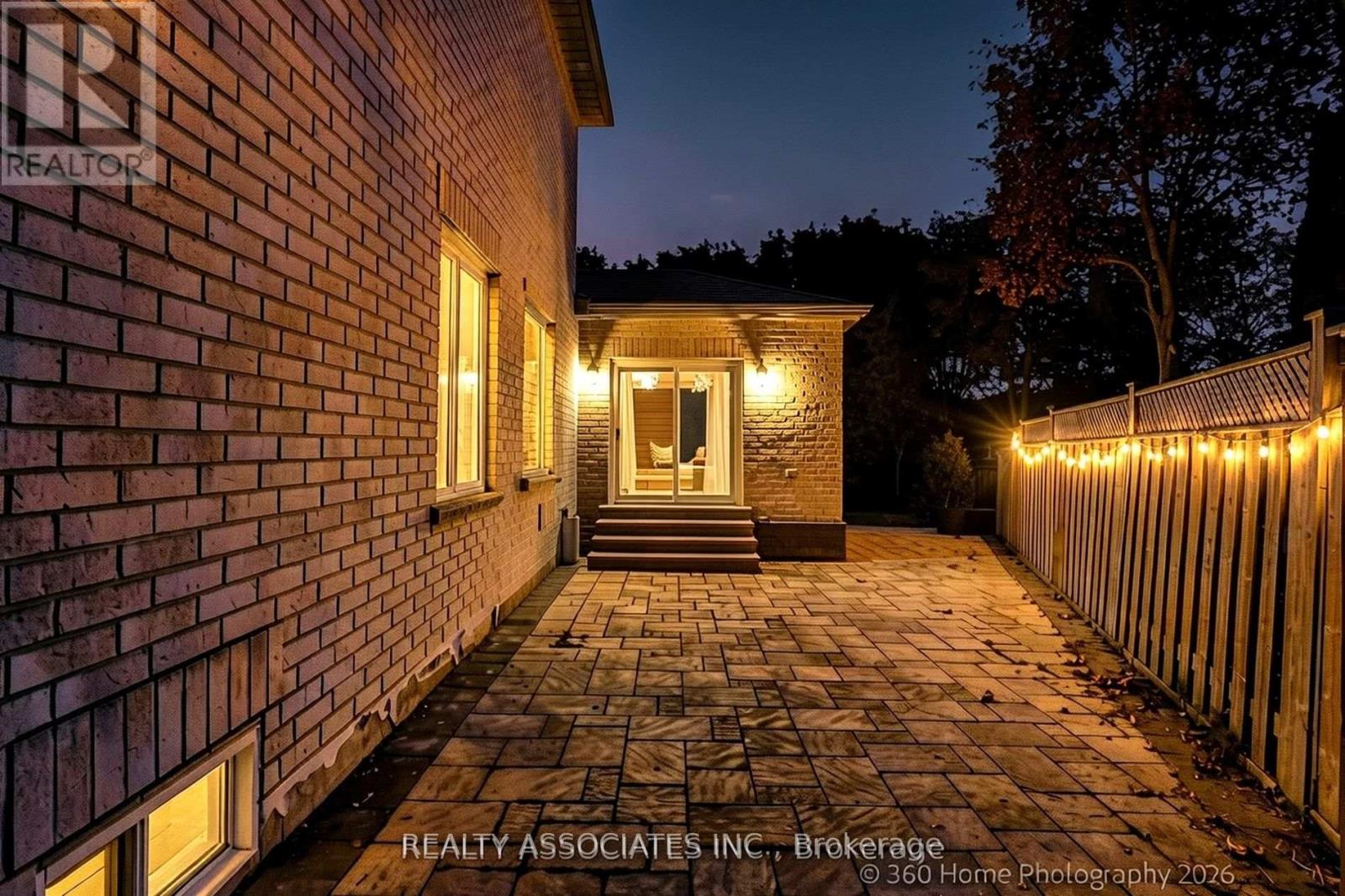 128 Coalbrook Court, Vaughan, Ontario  L4L 9B6 - Photo 20 - N13884650