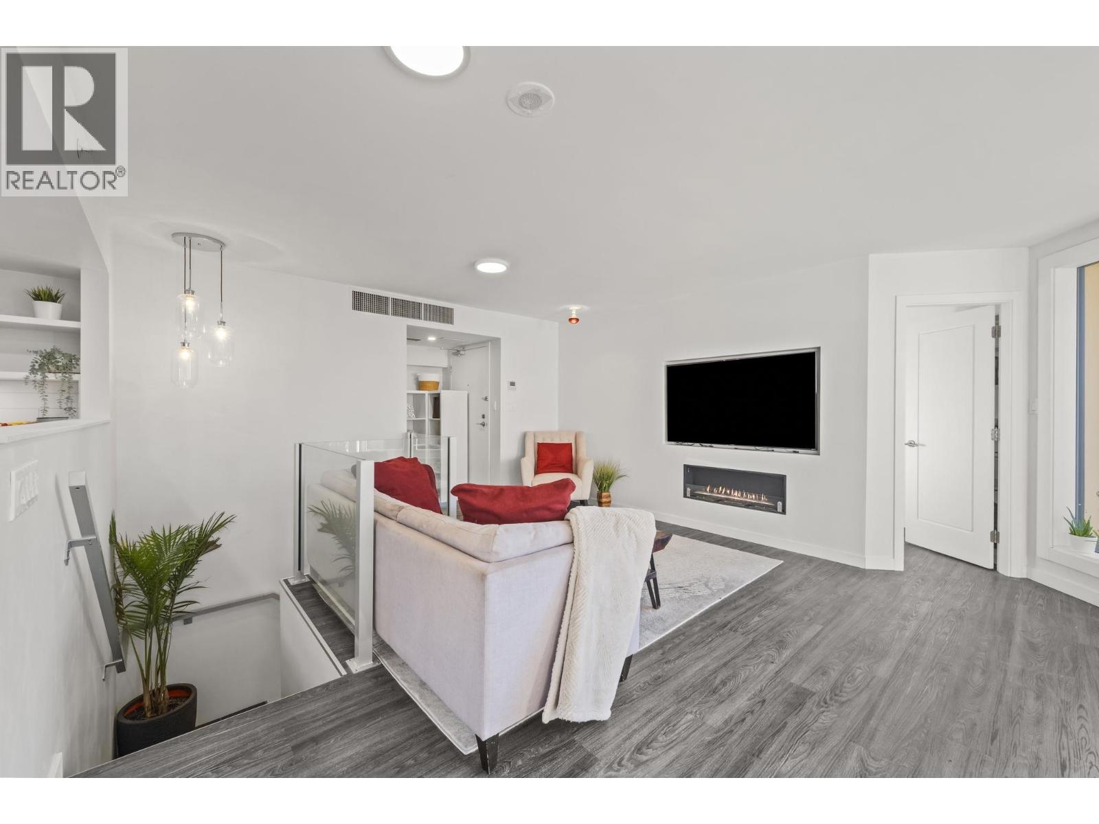 1704 488 Helmcken Street, Vancouver, British Columbia  V6B 6E4 - Photo 3 - R3177670