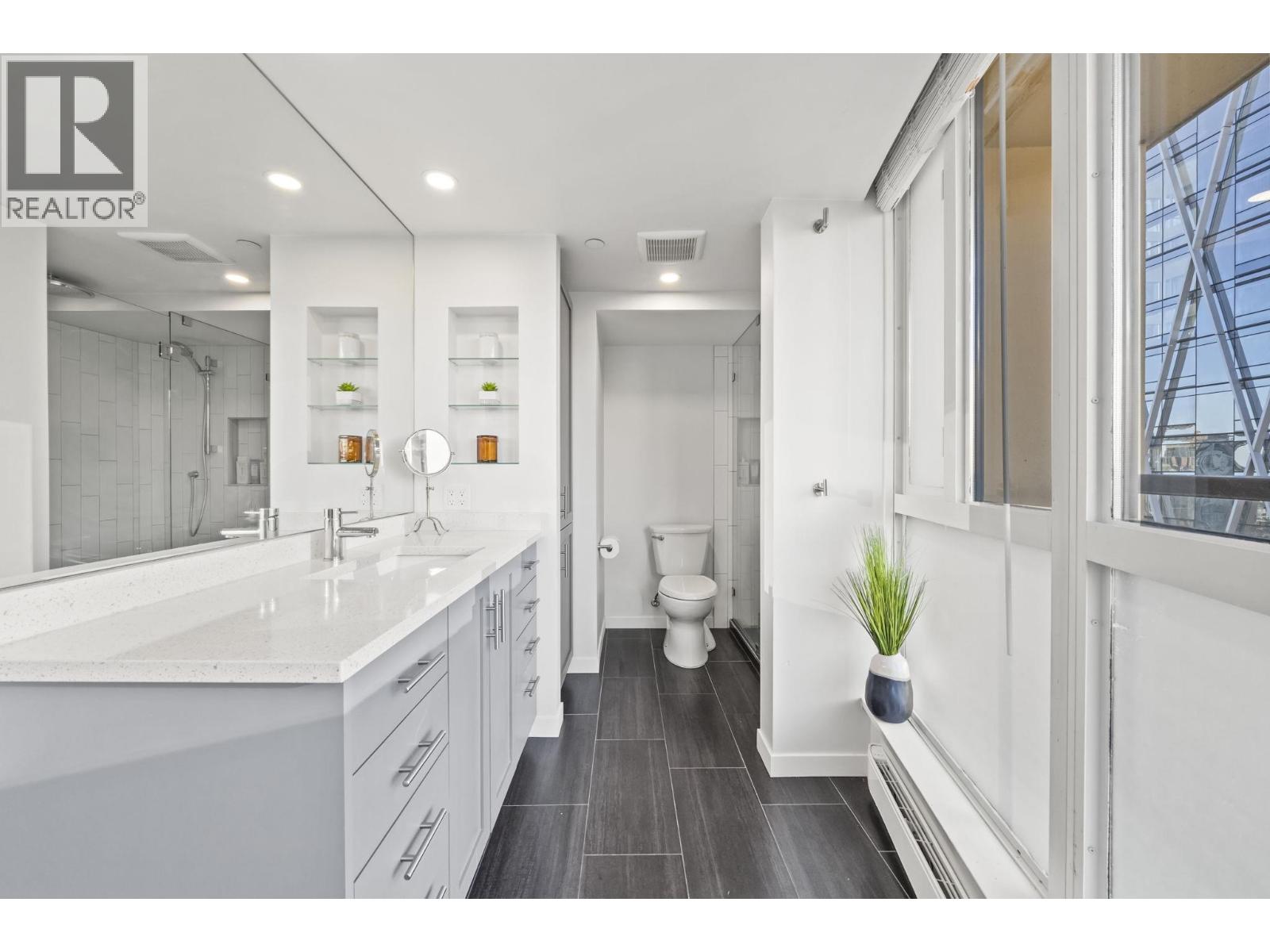 1704 488 Helmcken Street, Vancouver, British Columbia  V6B 6E4 - Photo 25 - R3177670