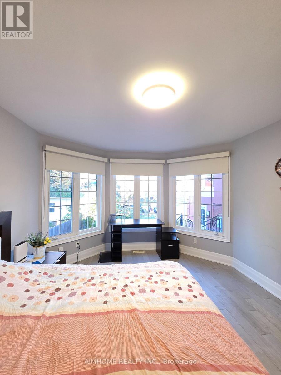 Rm East - 66a Cooks Bay Drive, Georgina, Ontario  L4P 1L8 - Photo 18 - N14105064