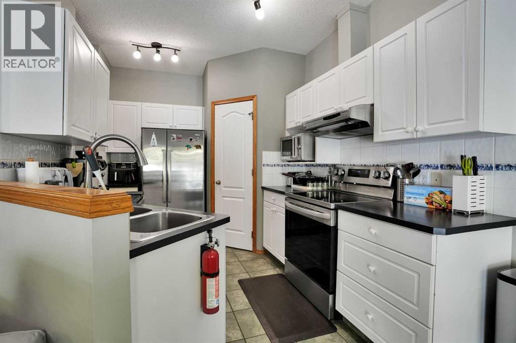 145 Hamptons Link NW, Calgary, Alberta  T3A 5V9 - Photo 15 - A2353604