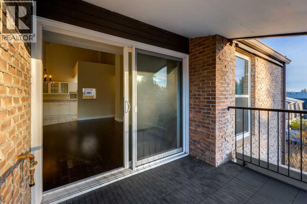 1402, 201 Braeglen Close SW, Calgary, Alberta  T2W 2B1 - Photo 26 - A2353264