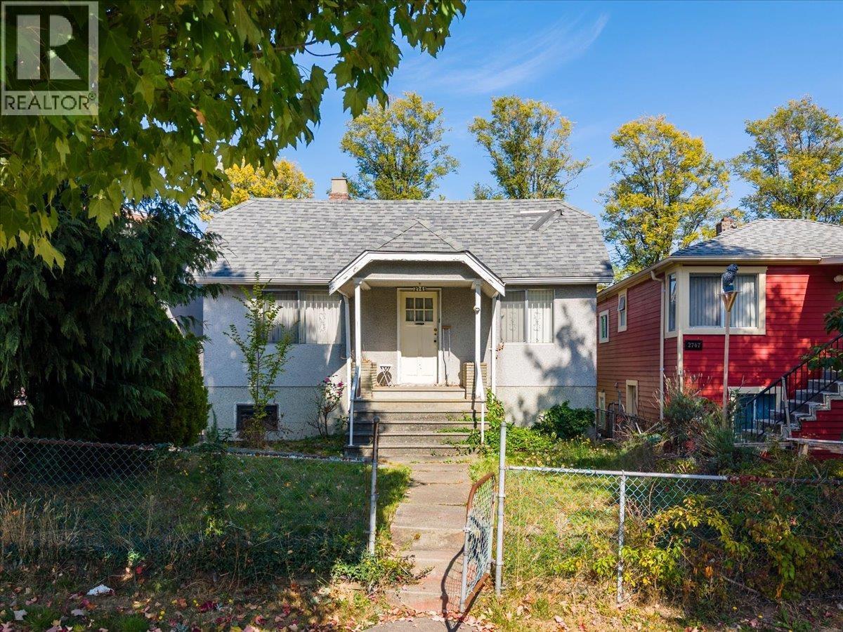 2741 EUCLID AVENUE, Vancouver, British Columbia
